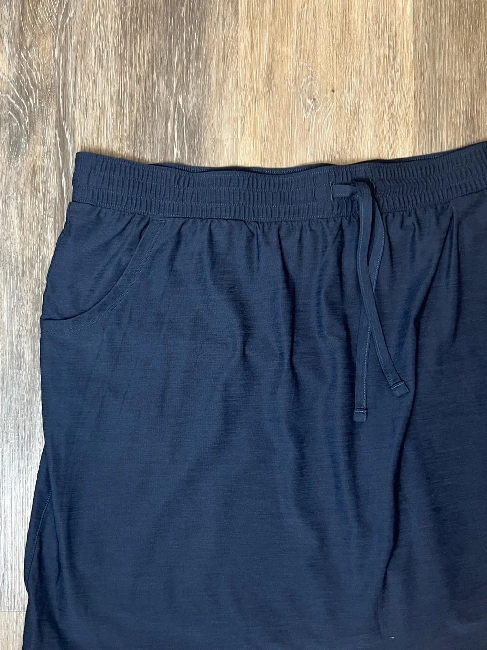 Duluth Trading co navy blue athletic mini skirt with built in shorts XXL NWT